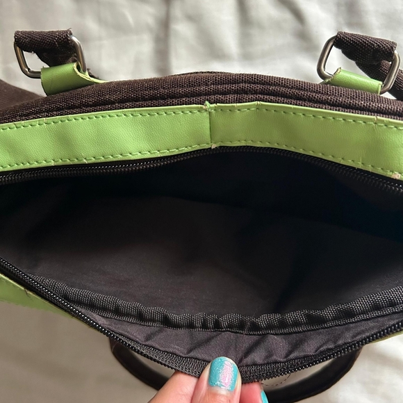 🪴 VINTAGE Y2K RARE PUMA PURSE HANDBAG - Picture 2 of 3